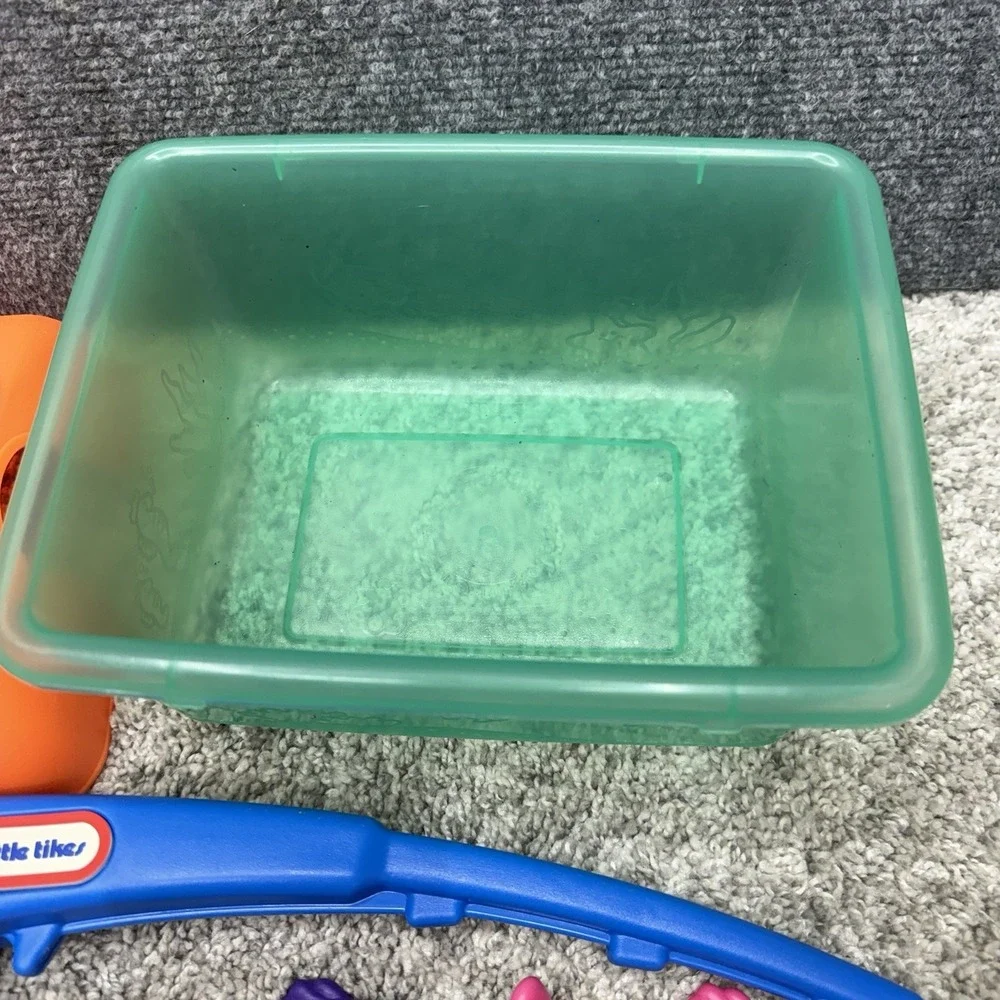 Vintage Little Tikes Catch & Count Fishing set tackle box pole kids toy (read)